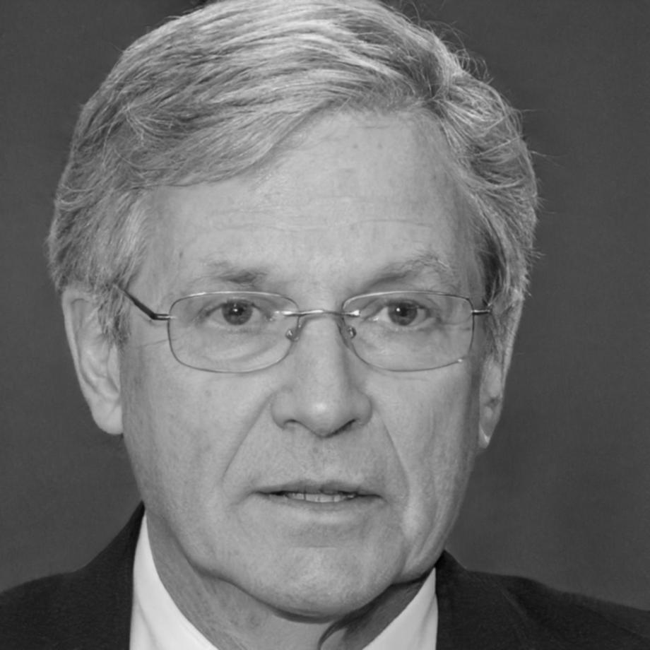 Portrait de Timothée Laborde, directeur financier chez halveriqos